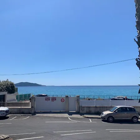 A L 'orée De L ô 2